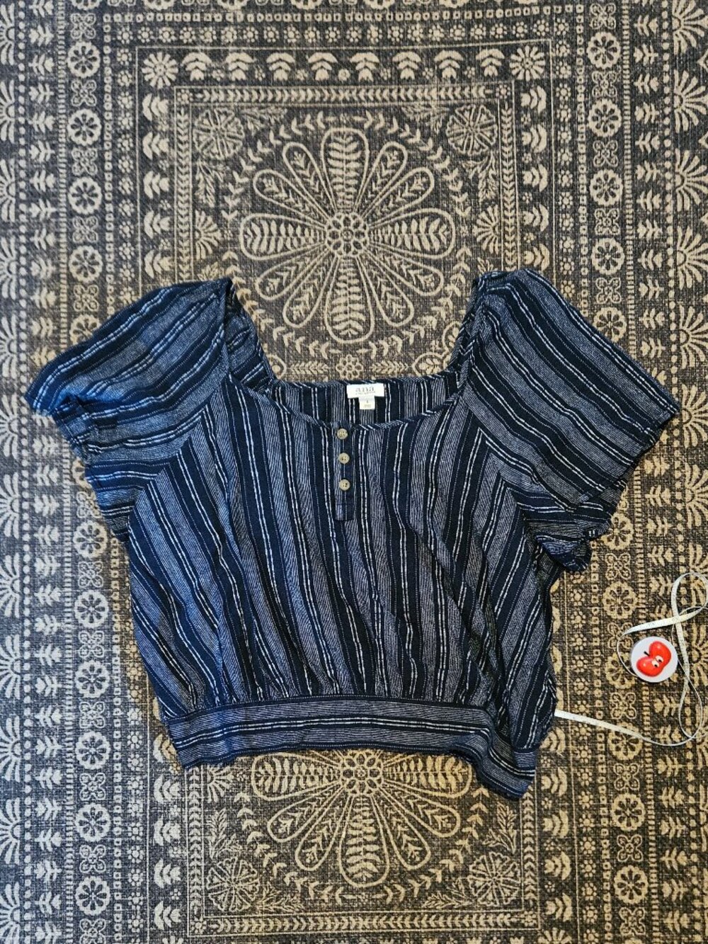 Off the shoulder linen blend top ANA